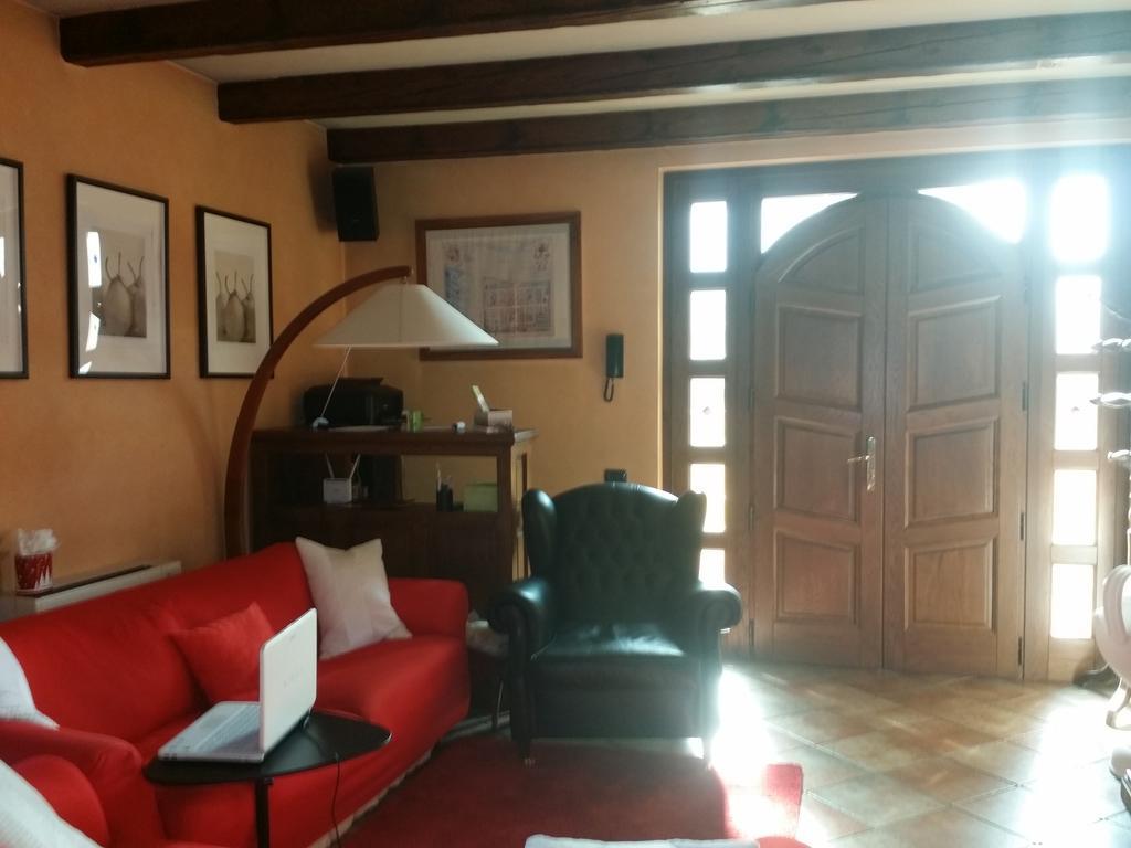 Peropero' Bed & Breakfast Gattinara Exterior photo